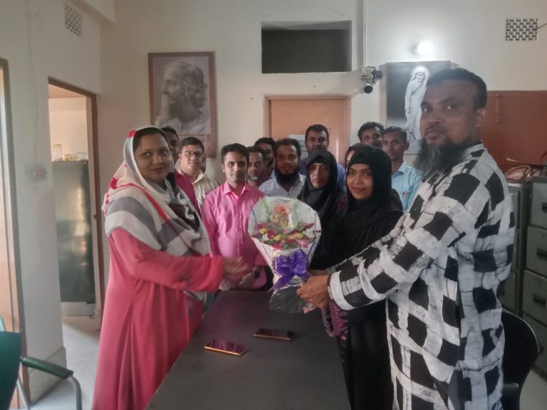 গুরুকুল নার্সিং ইনস্টিটিউটের ইন্সট্রাক্টর আতিকা আক্তারের বিদায়ী সংবর্ধনা